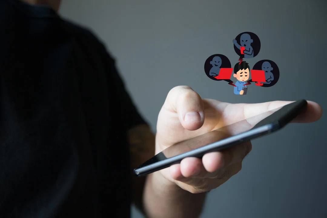 Illustrating the persistent nature of online interaction and behavior patterns.